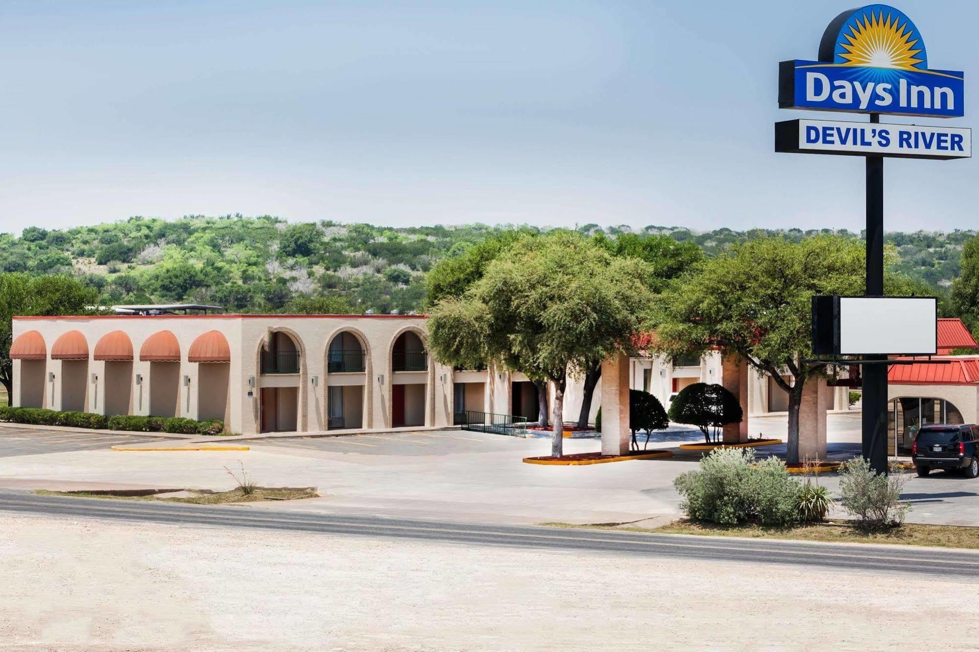 Econo Lodge Sonora Exterior photo